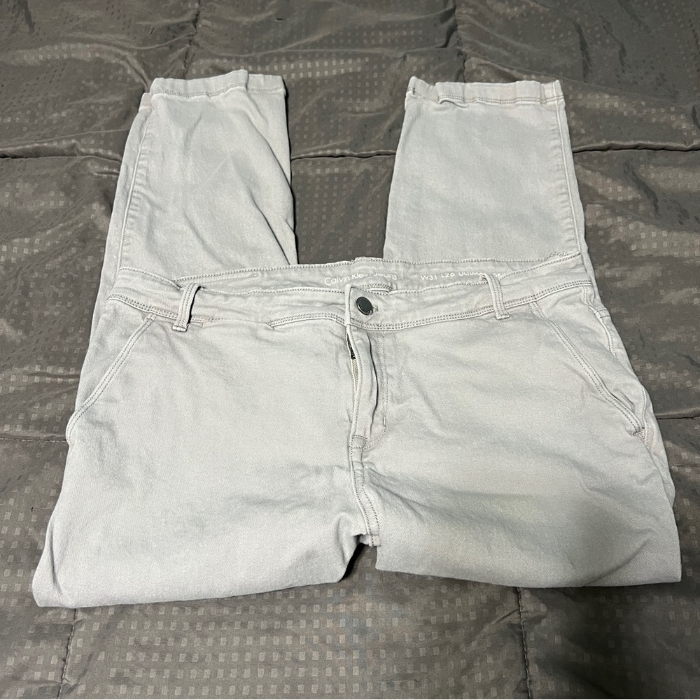 calvin klein jeans gray ultimate skinny Women's size 31x26 31